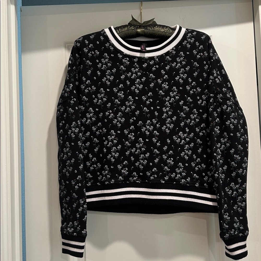 Betsey Johnson Black Floral Sweater with White Accents